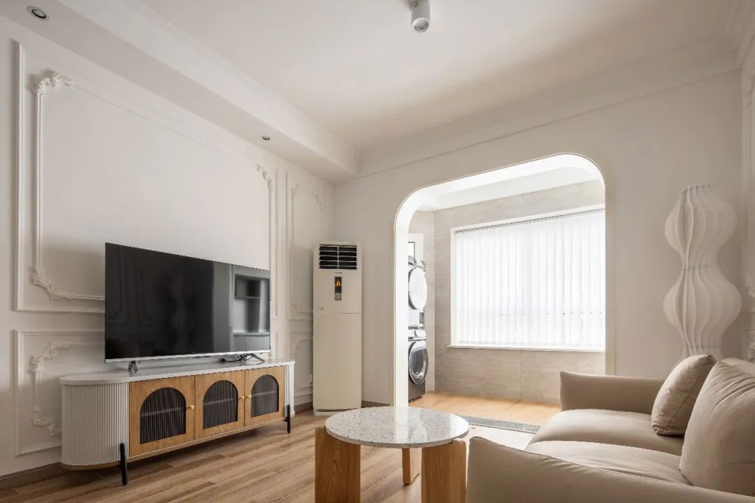 成舍客廳設(shè)計